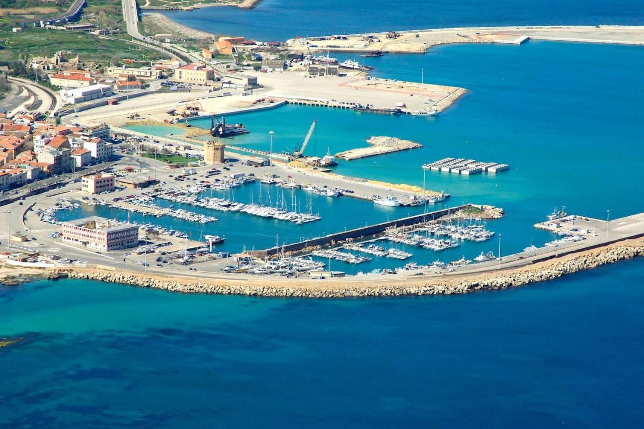 Appartamento Casa Angela Porto Torres Esterno foto